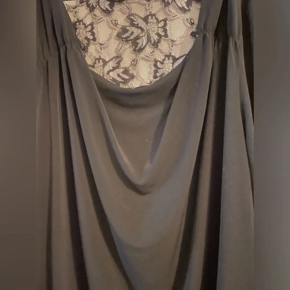 Susan Graver Black Pleated Cowl Neck Back Lace Panel Blouse Top 3/4 Sleeve Large - Picture 4 of 10